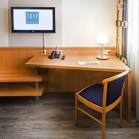 Wattenscheid, Affiliated By Melia Hotel 3*
