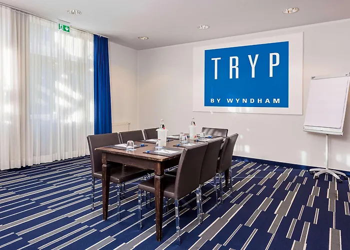 Отель Wattenscheid Affiliated By Melia 3*